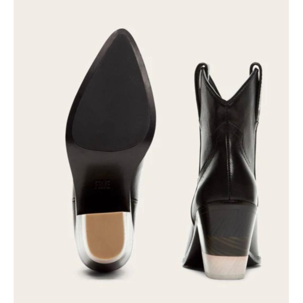 Frye Chevron Short Bootie Black Leather PRISTINE 6 - Picture 4 of 12